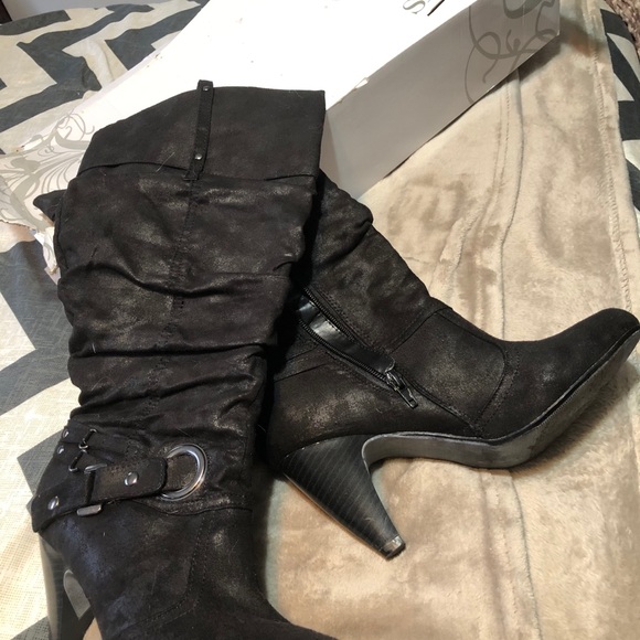 Shoes. Booties most size 8 1/2 or 9. Rarely worn. - Picture 11 of 11